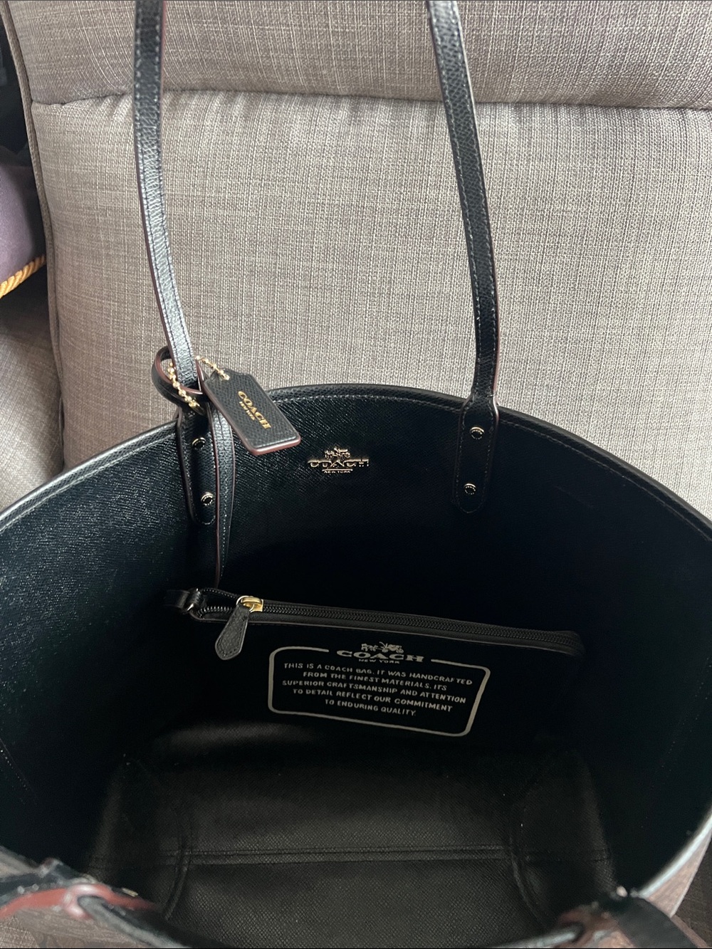 Coach Brown Signature Tote with Black Pouch and Gold Logo - Picture 4 of 6